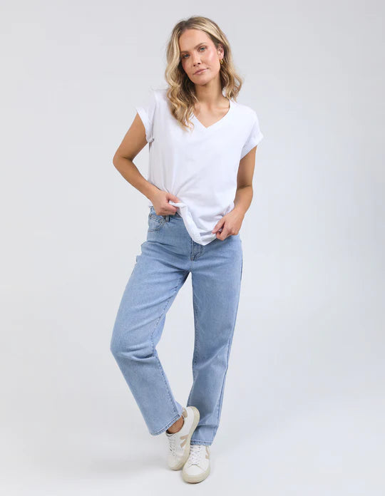 MANLY Vee Tee