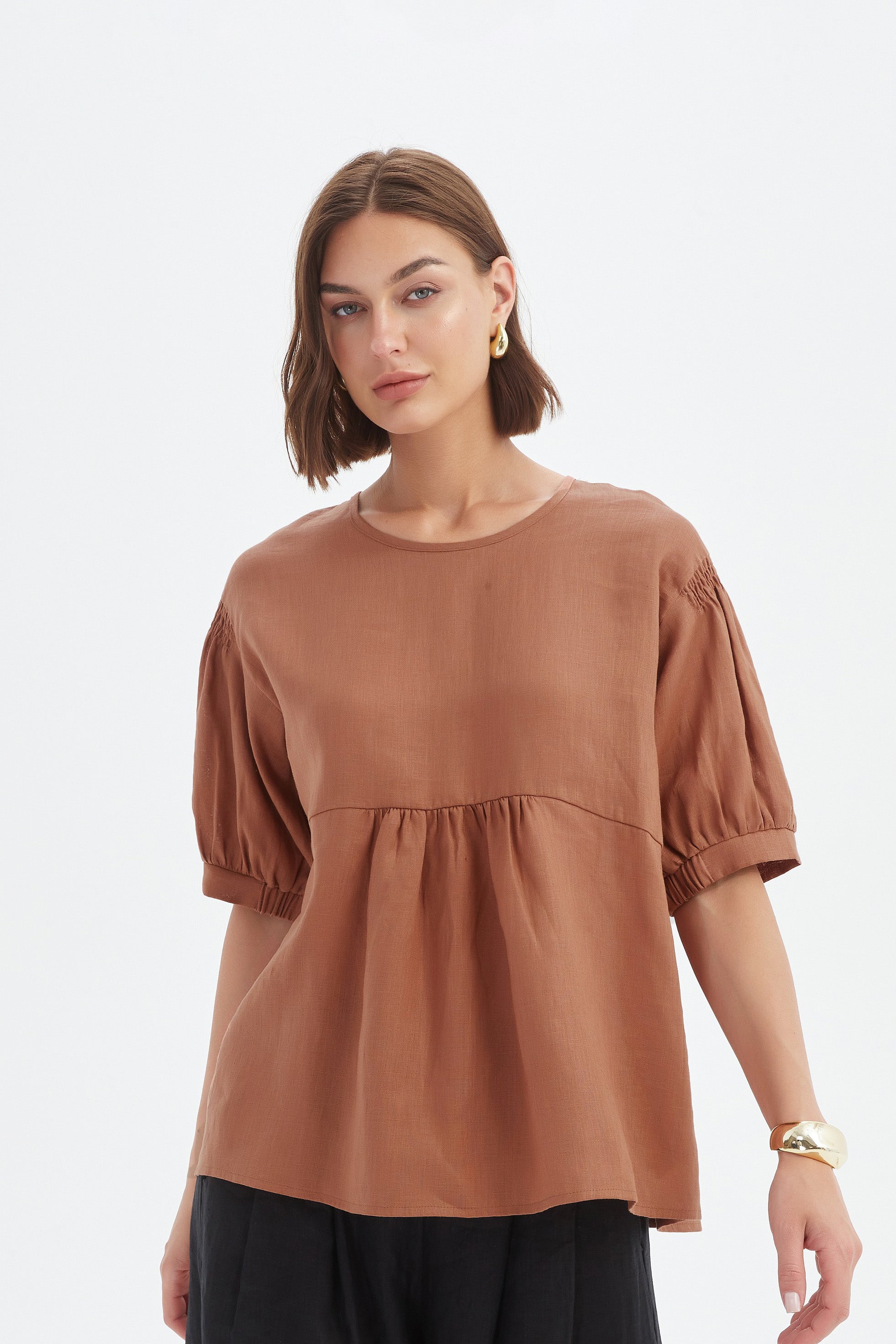 Bishop Sleeve Shirring Top