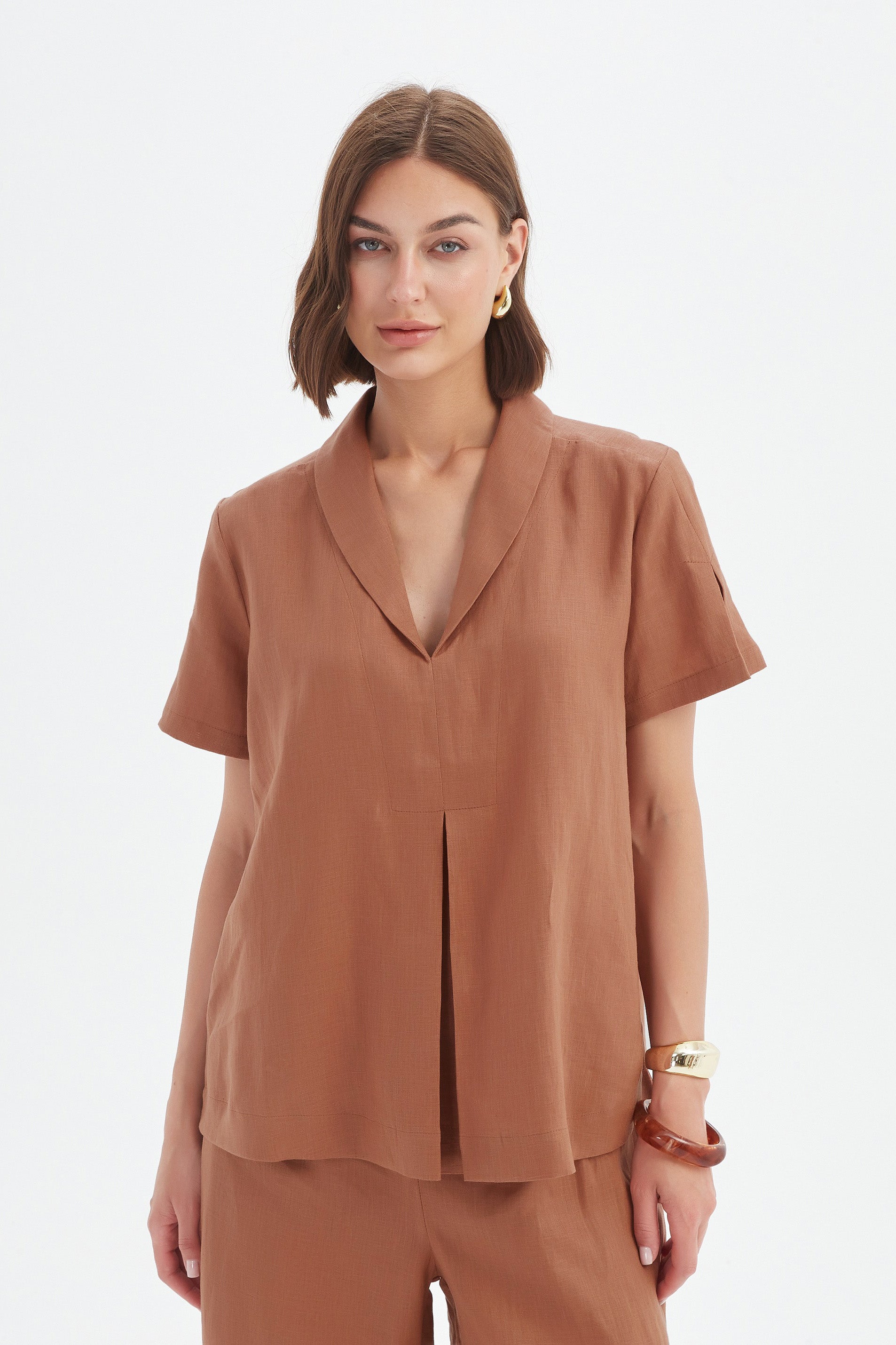 Shawl Collar Pleat Top