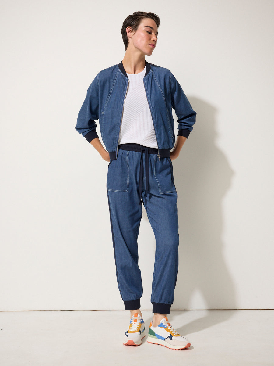 Essential Denim Jogger